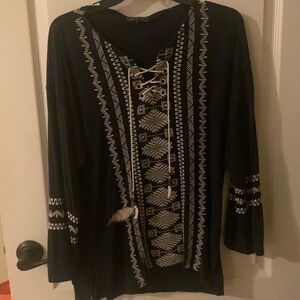 POL navy women’s top size small